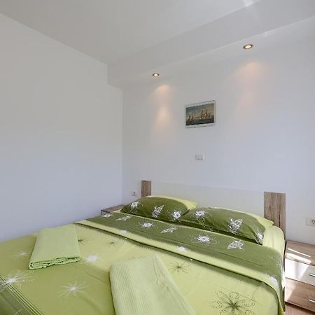 Apartman Mishel 2 Fazana Ngoại thất bức ảnh