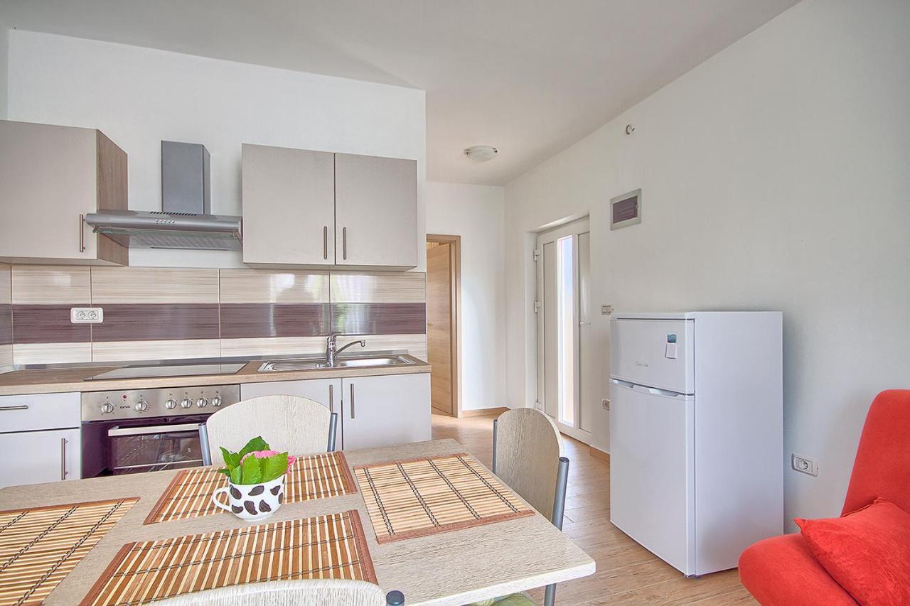 Apartman Mishel 2 Fazana Ngoại thất bức ảnh